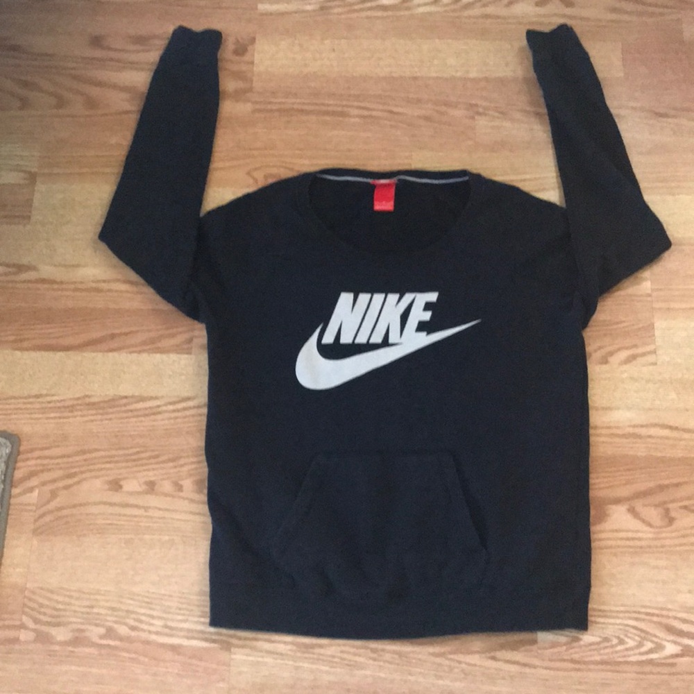 Nike crew sweatshirt
